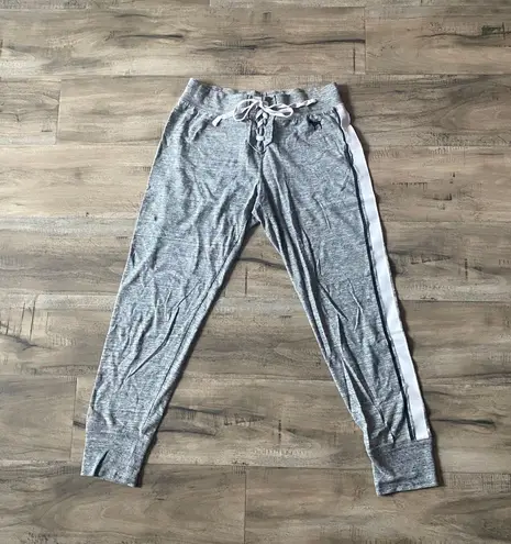 Victoria's Secret Joggers Sweatpants Leggings Baggy String Mid Rise Lounge Casual Chic Stripe Logo