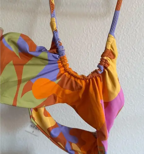 NWT Aloe Aloe Colorful Halter Bikini Set Orange