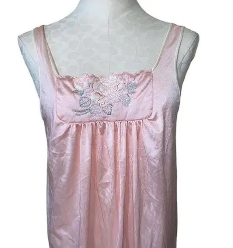 Vassarette Underneath It All Vintage night Gown sleeveless floral embroidered M
