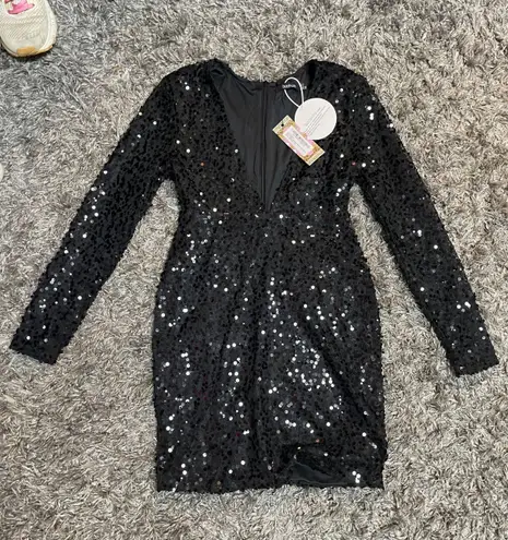 Boohoo Black Sequin Deep V-Neck Cocktail Dress