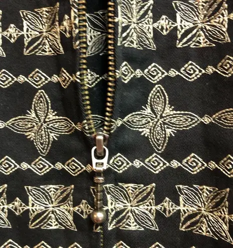 cj banks  2X black geometric design embroidered jacket