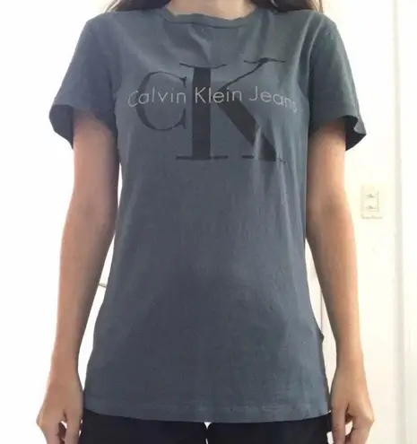 Calvin Klein Green & Black T-Shirt