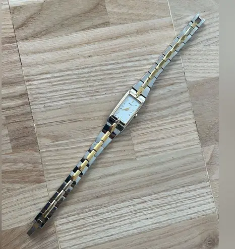 Seiko Ladies Watch Two-Tone Bracelet White Rectangular Dial Cocktail New Battery