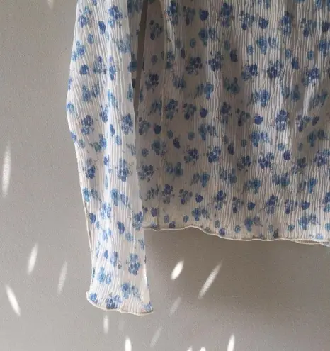 transparent floral long sleeve top Blue