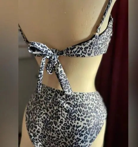 Sommer Ray  Leopard Bikini Set Ring Linked Cami Top & High Waisted SZ medium NWOT