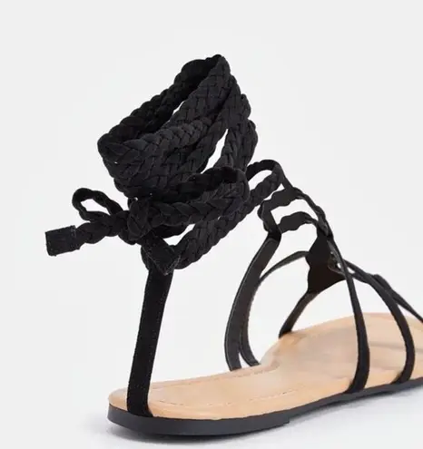 JustFab NIB  Olympia Flat Sandal in Black - 8.5