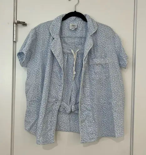Belle il Fiore Button Down and Shorts Pajama Set M Blue Size M