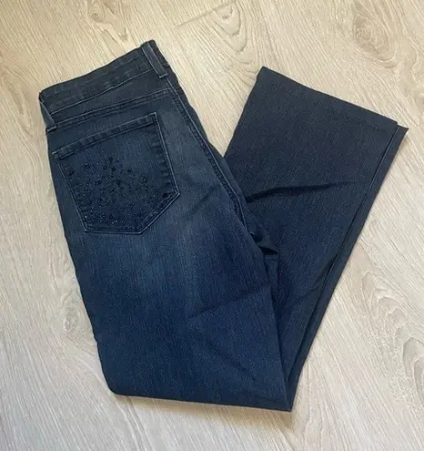 NYDJ Not Your Daughter's Jeans -- embellished pocket. Size 8