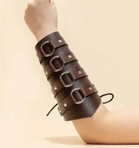 Unisex Leather Brown O Ring Bracer Fantasy New