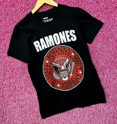 Ramones The Presidential Band Seal in Color Punk Rock Tee S