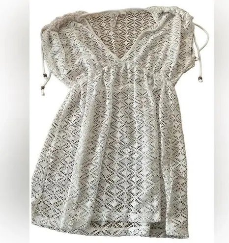 Miken Swim or bathing suit lace coverup or robe, size Large in beige.