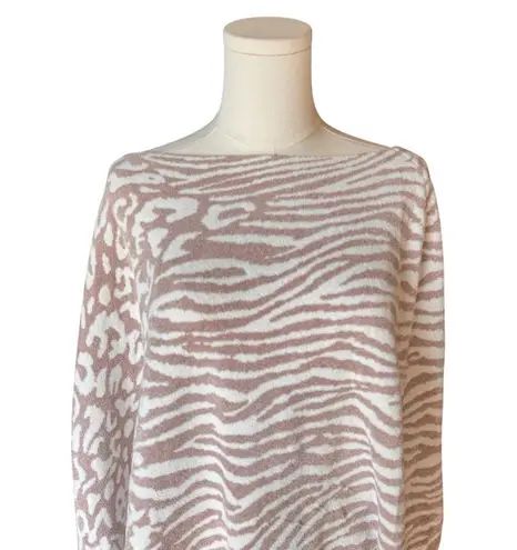 Barefoot Dreams - NWT CozyChic Ultra Lite Ocean Breeze Rose Animal Poncho Sz OSP