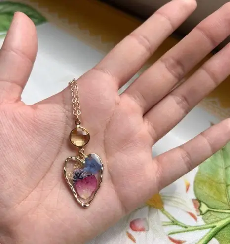 Floral Flower Petals Colorful Summer Abstract Resin Heart Fun Necklace Pink