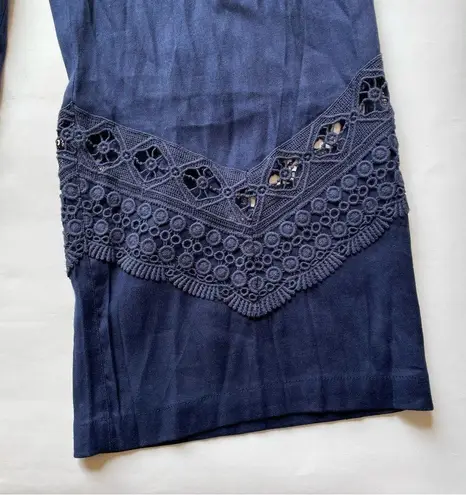 Susan Graver Linen Blend Ankle Pants Crochet Detail Navy Blue Size 12