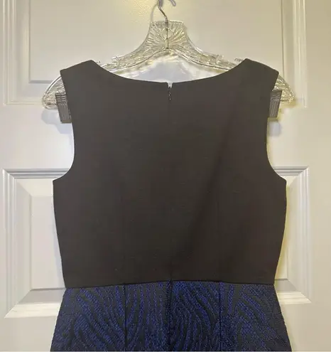 Tahari NWT Black/Blue Brocade Britta Dress size US 4