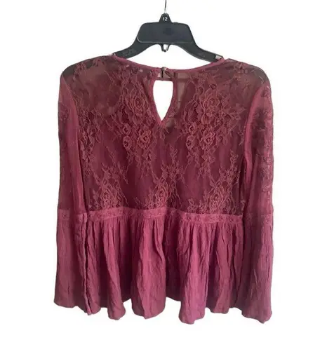 American Eagle  Outfitters Floral Mesh Flare Peplum Burgundy Top Women. M…