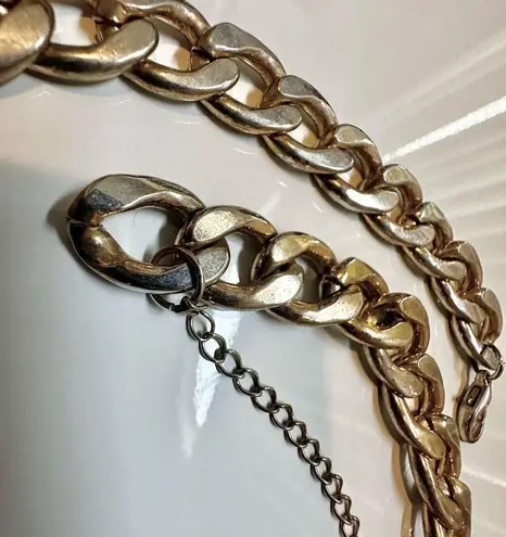 Gold tone chain link necklace