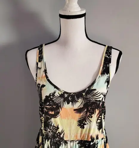 S.O.R.A.D. By ATV Sleeveless Palm Tree Romper M Black Size M