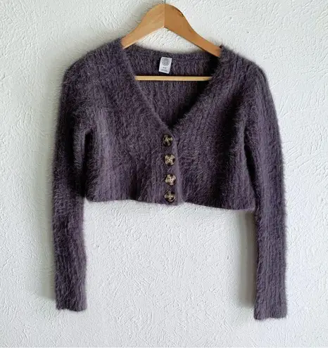 Urban Outfitters  Rochelle Fuzzy Cropped Cardigan Gray Sz XS