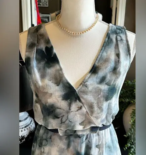 Simply Vera by Vera Wang Blue Watercolor Handkerchief Hem Surplice Dress Size XS