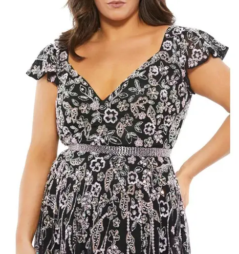 Mac Duggal 5353 Size 14W Floral Beadwork Flare Short Cap Sleeve A-Line Dress