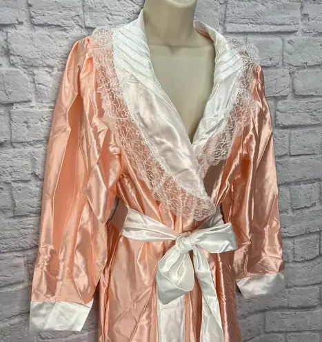 Vintage Fantasy Nightwear by Janice Lee Satin & Lace Robe Coral Pink Size M Size M