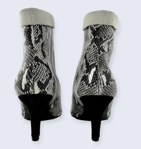 42 Gold Olvy Black White Snake Leather Cuff Slip On Pointed 3" Heel Ankle Boot 7