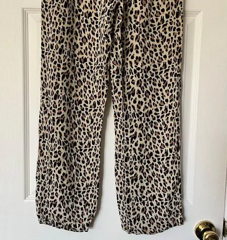 Forever 21  Leopard Print Pajama Pants - Size M - Image 7
