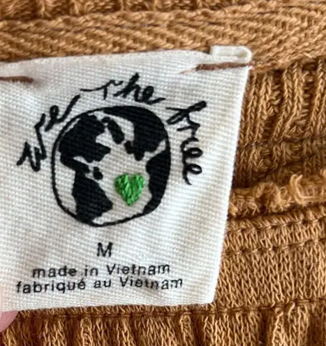 Free People  Top We The Free Red Delicious Tee Shirt in Sunset Drive Orange Sz M