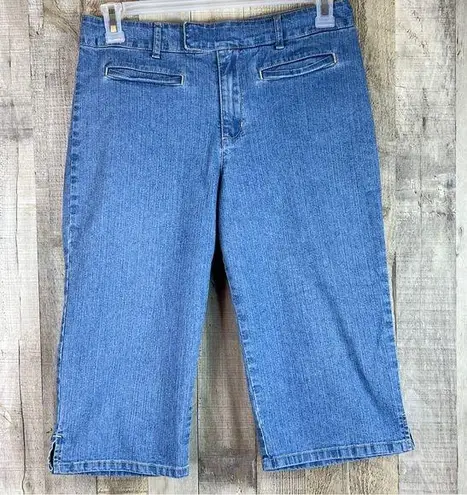 Gloria Vanderbilt Size 8 Lightwash Capri’s