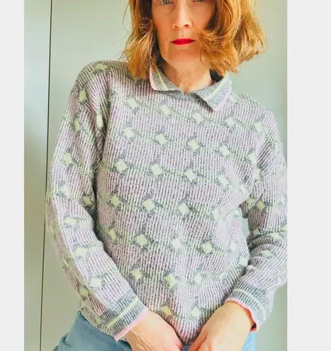 Vintage Womens Sweater size Small Oversized Geometric Print Collared Pink 80s