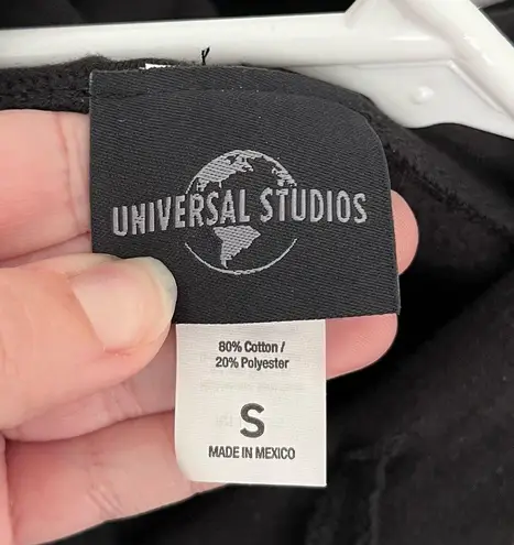 NWT Universal Studios Jurassic World Black Pullover Kangaroo Pocket Hoodie Small