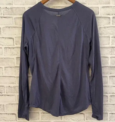 prAna Women’s blue long sleeve athleisure lightweight shirt Large
