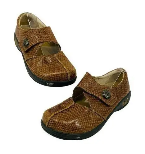 Alegria Kaitlyn Cognac Burnish Snake Professional Shoe Womens 39