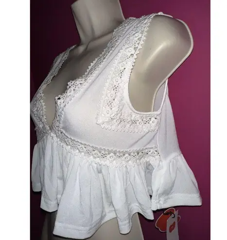Cider V Neck Lace Ruffle Crop Top Nwt Women’s Size S B39