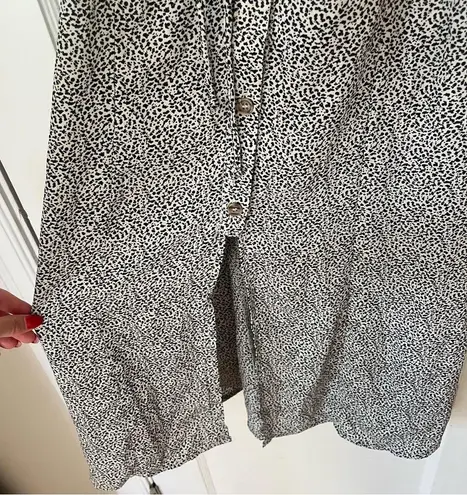 Black and cream patterned midi dress - Image 5