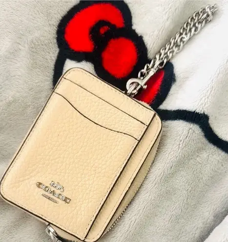Coach  Zip ID Card Case With Gold Chain Strap Cream Color Leather Mini Wallet thumbnail 1