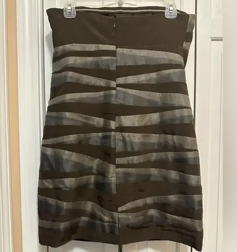 Alice + Olivia  Womens NWT Silk Tonal Banded Strapless Dress Size S.  Brown Gray