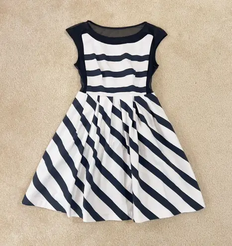 VERO MODA Black and White A-Line Dress