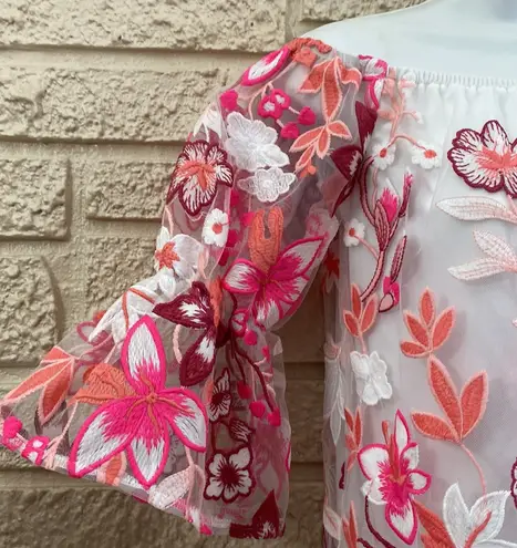 Alexia Admor Floral Embroidered Top