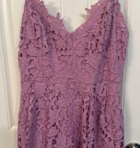 ASTR  the Label Lace A Line Midi Dress Size Medium Purple