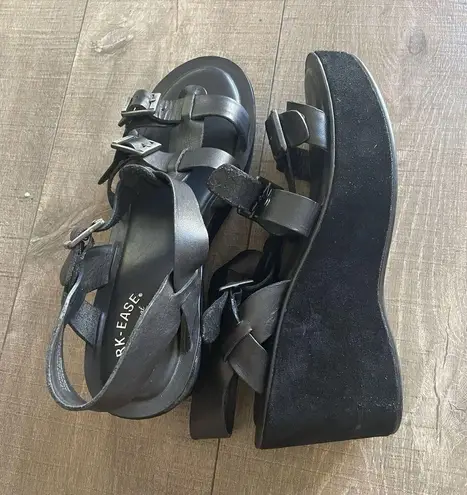 Kork-Ease  Black Leather Madalena BUCKLED Wedge Sandal Shoe Chunky Y2K Size 11/43