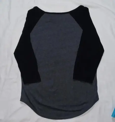 Marvel  women's Runaways shirt