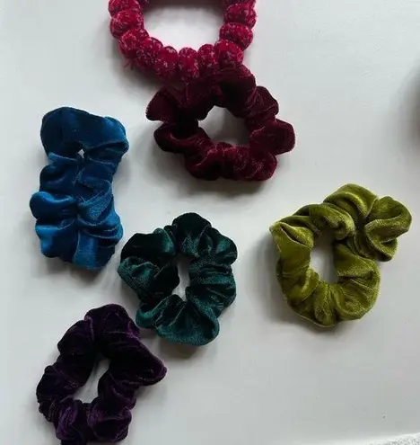 Urban Outfitters  Velvet Scrunchies Set