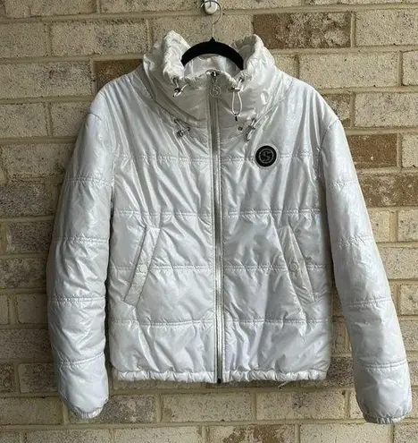 White Pearl women’s puffer size small