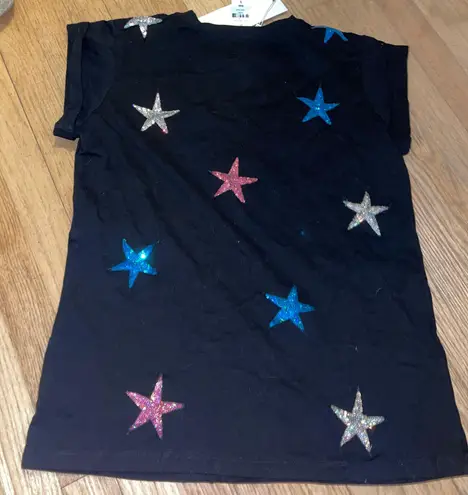 Emma & Sam  Black T Shirt With Multicolored Sequin Stars - Image 2