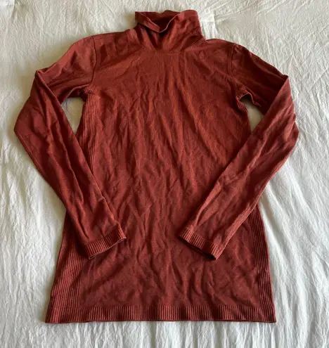 Lululemon Top