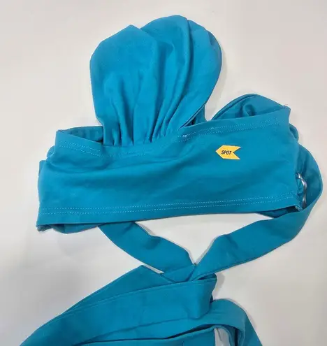 Aura YAURA Ara Top in Cyan