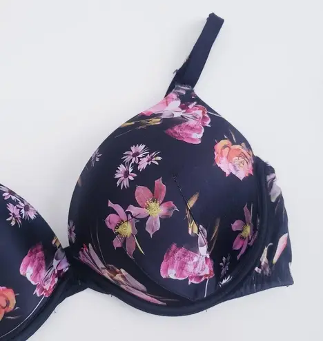 Victoria's Secret  Black Floral Pushup Bra