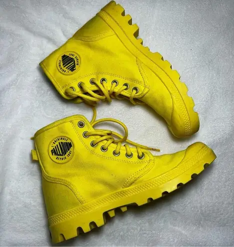 Palladium PAMPA SMILEY FEST BAG BLAZING YELLOW - 5.5